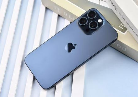 雁峰苹果维修点分享iPhone 15 Pro Max屏幕更换全新实操风险 